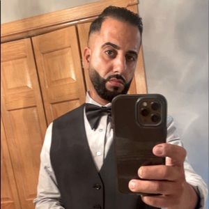 Meet your Posher, Fay-D